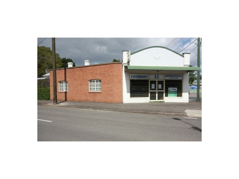 11 Campbell Street, Singleton NSW 2330