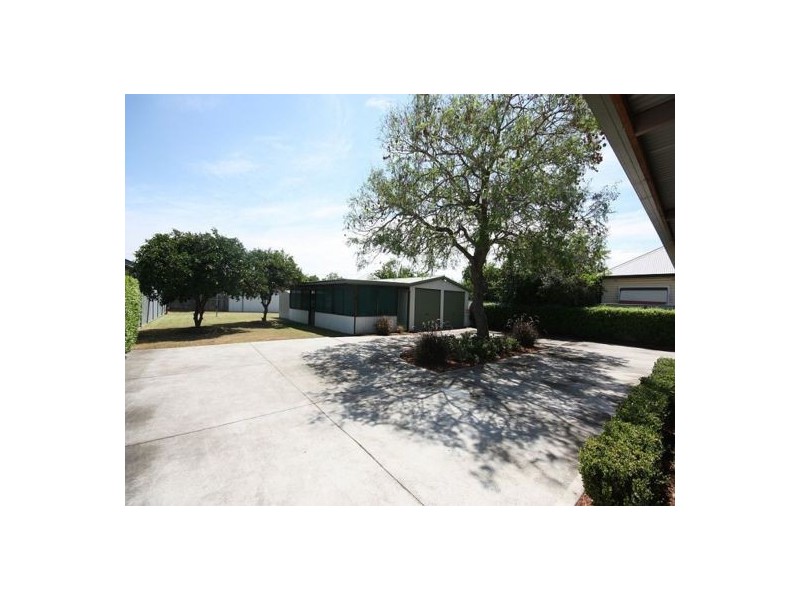 30 & 32 Elizabeth Street, Singleton NSW 2330