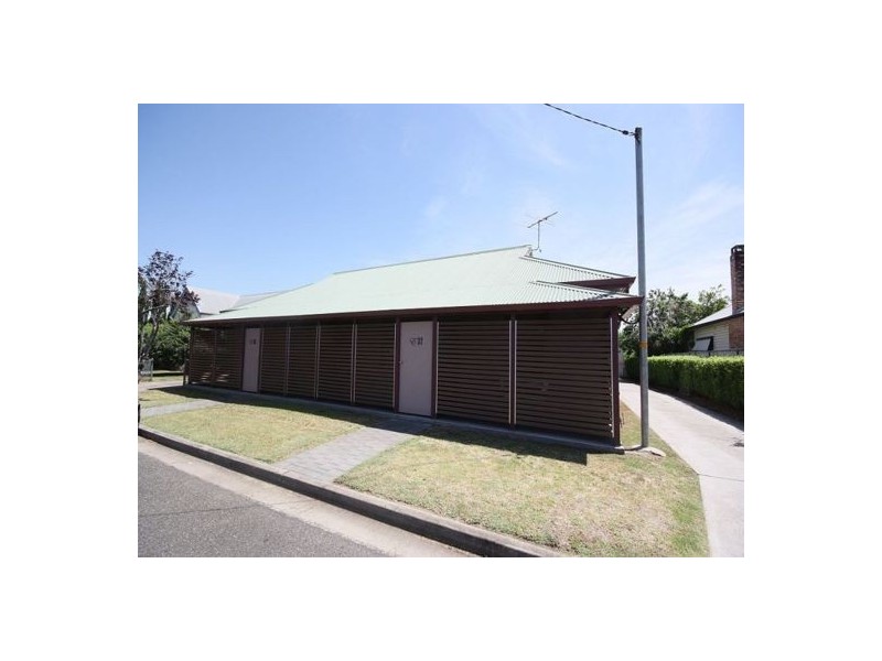30 & 32 Elizabeth Street, Singleton NSW 2330