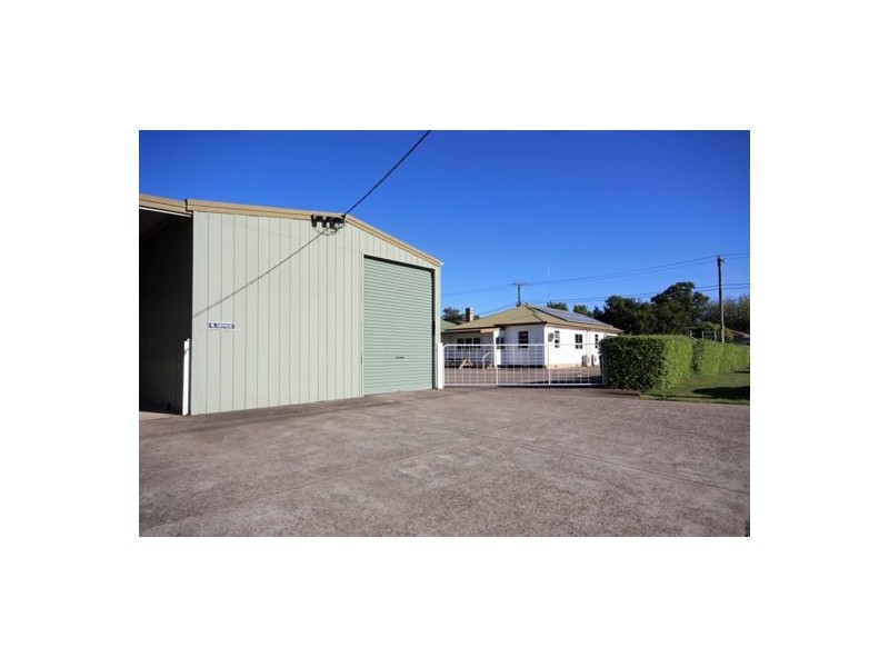 124 George Street, Singleton NSW 2330