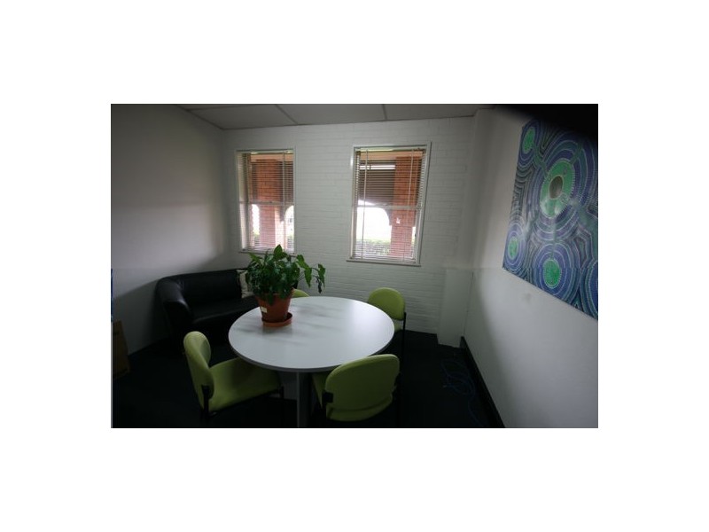 Suite 2/106 George Street, Singleton NSW 2330
