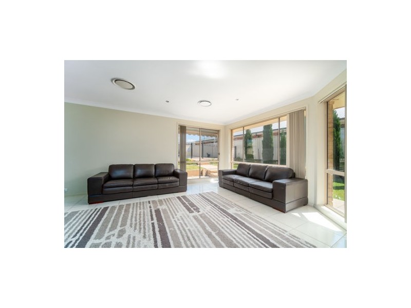 129 Casey Drive, Singleton NSW 2330