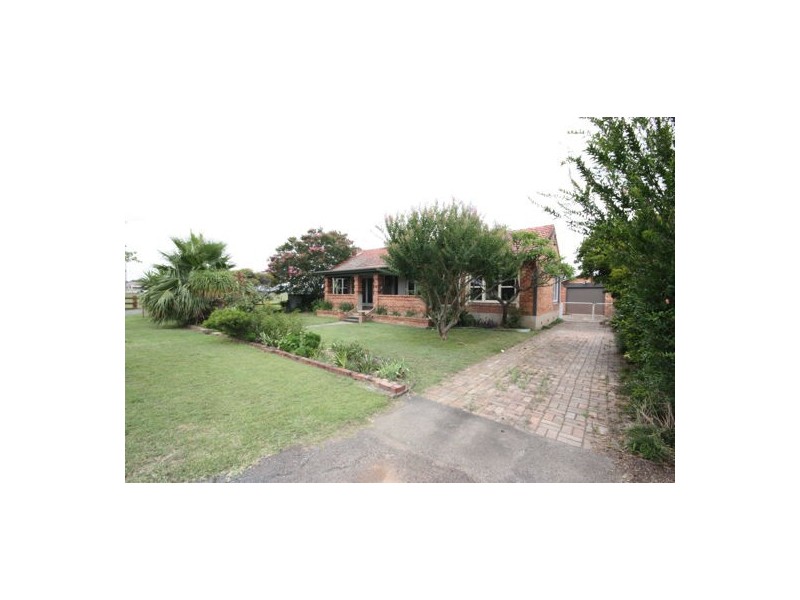 13 Ada Street, Singleton NSW 2330