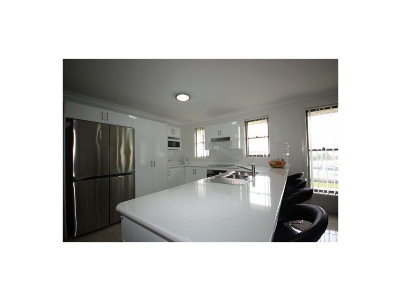 50 Broomfield Crescent, Singleton NSW 2330