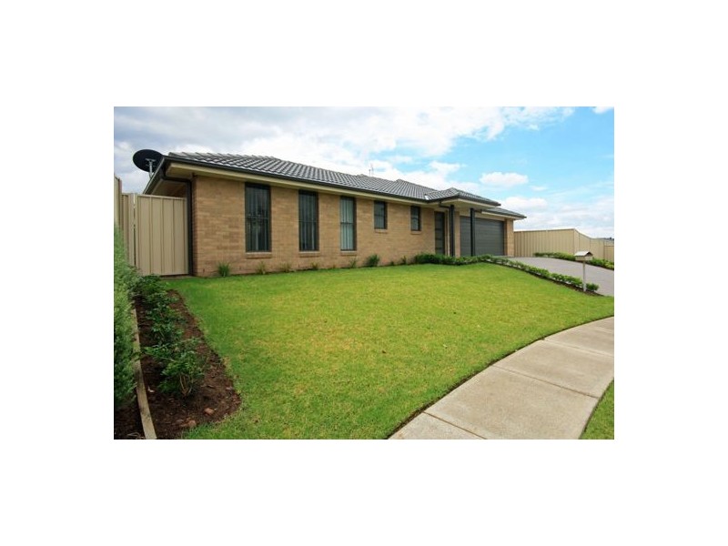 50 Broomfield Crescent, Singleton NSW 2330