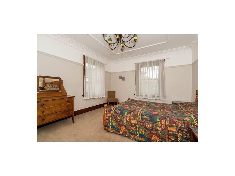 3 George Street, Singleton NSW 2330