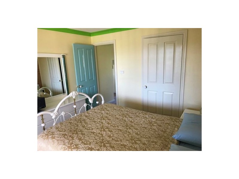 1/2-10 Henry Drive, Singleton NSW 2330