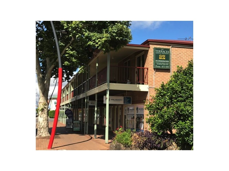 16 The Terraces 174 John Street, Singleton NSW 2330