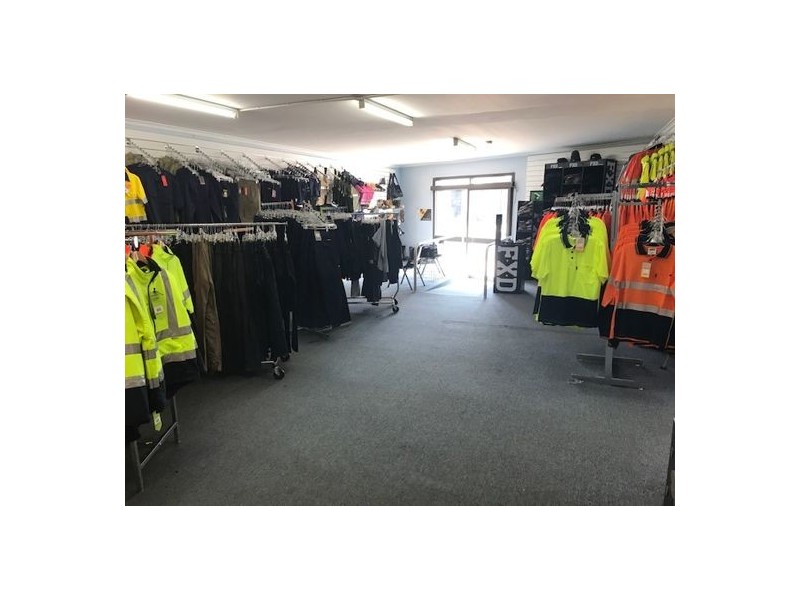 Unit 2/229-233 John Street, Singleton NSW 2330