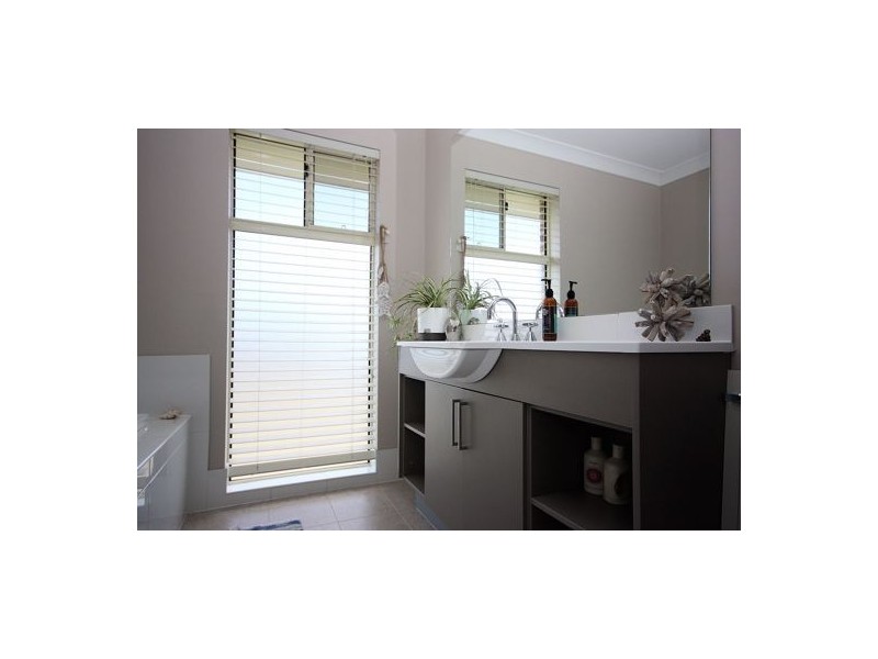 26 Bowden Street, Singleton NSW 2330