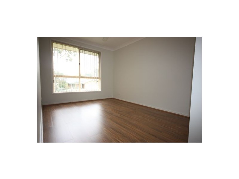 5 Heather Place, Singleton NSW 2330