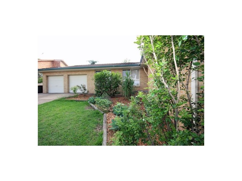 5 Heather Place, Singleton NSW 2330