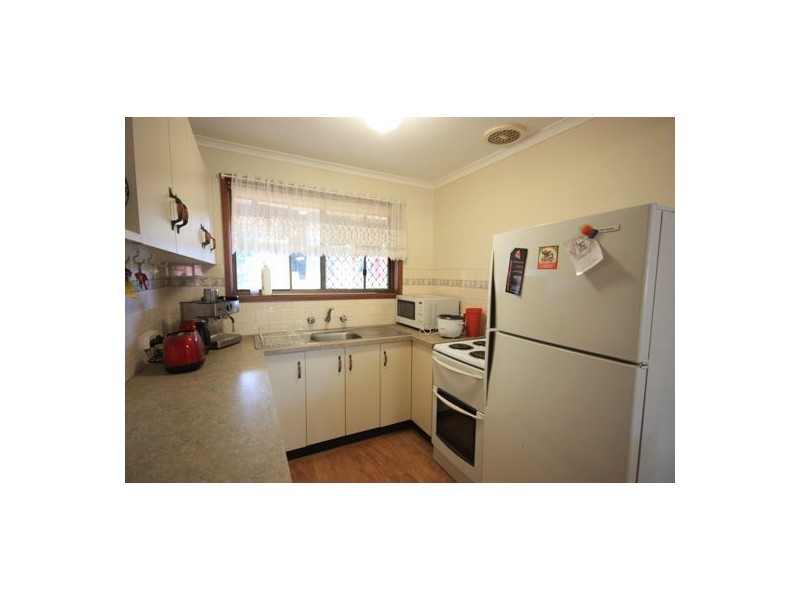 Units 1 & 2/8 Button Close, Singleton NSW 2330