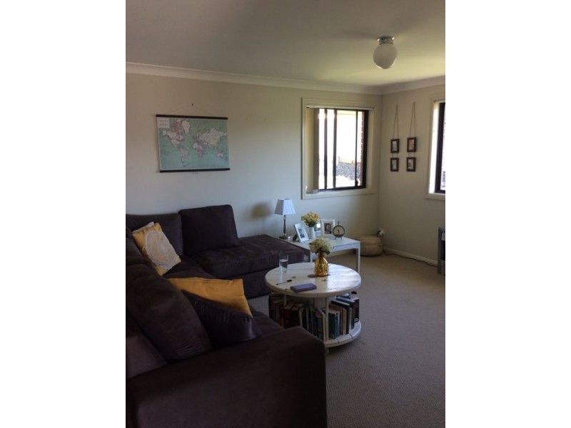 2/6 Eveleigh Close, Singleton NSW 2330