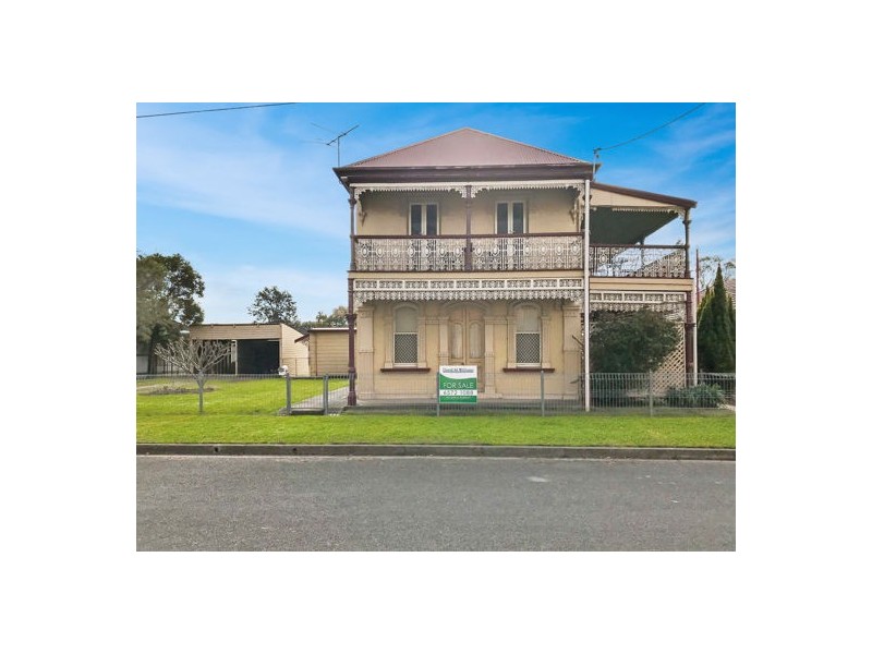 36 William Street, Singleton NSW 2330