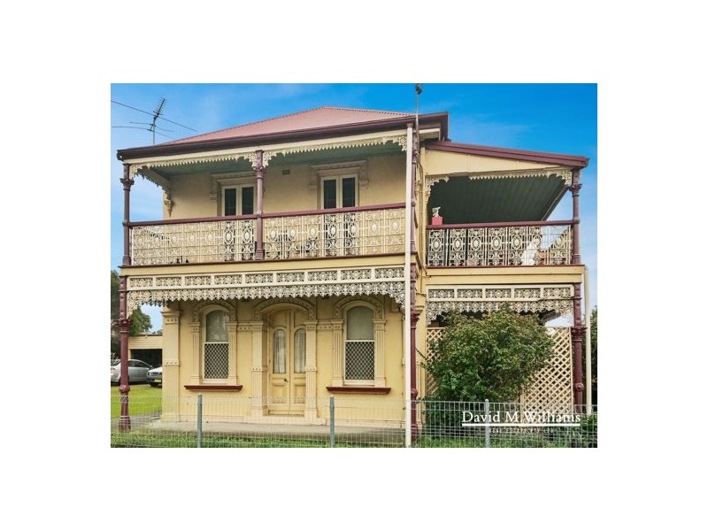 36 William Street, Singleton NSW 2330