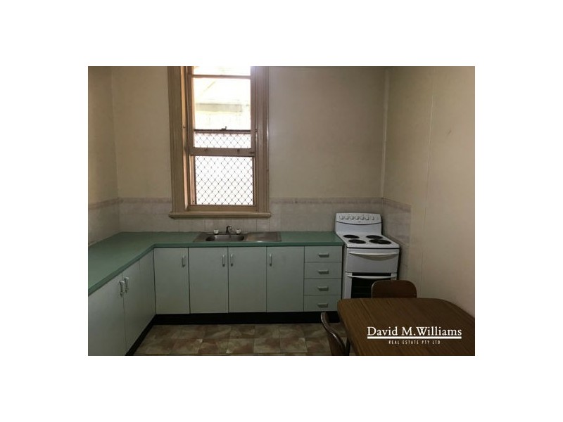 36 William Street, Singleton NSW 2330