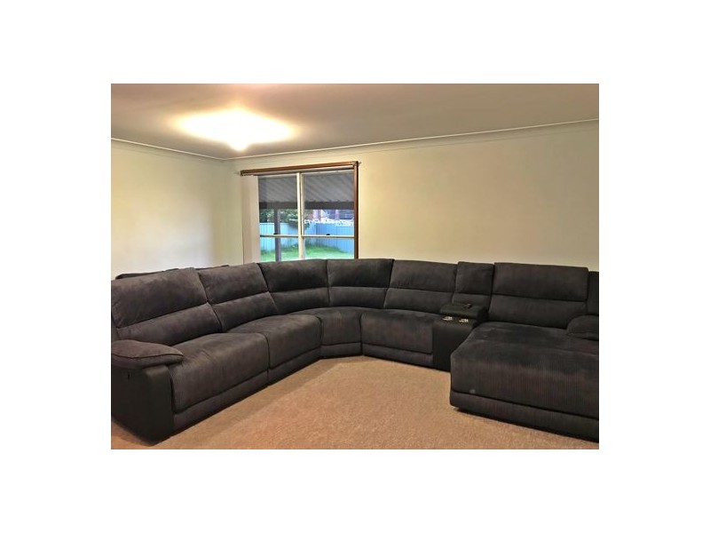 19 Simpson Terrace, Singleton NSW 2330