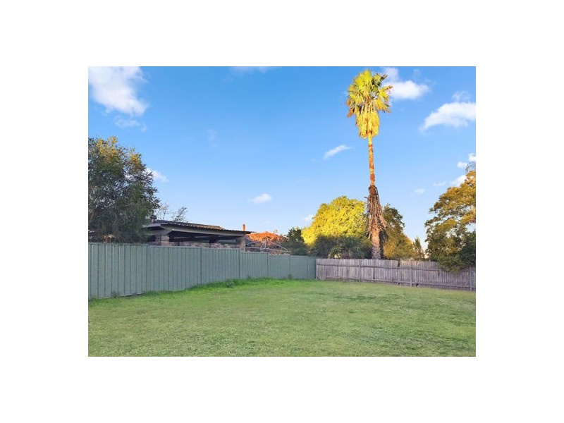 19 Simpson Terrace, Singleton NSW 2330