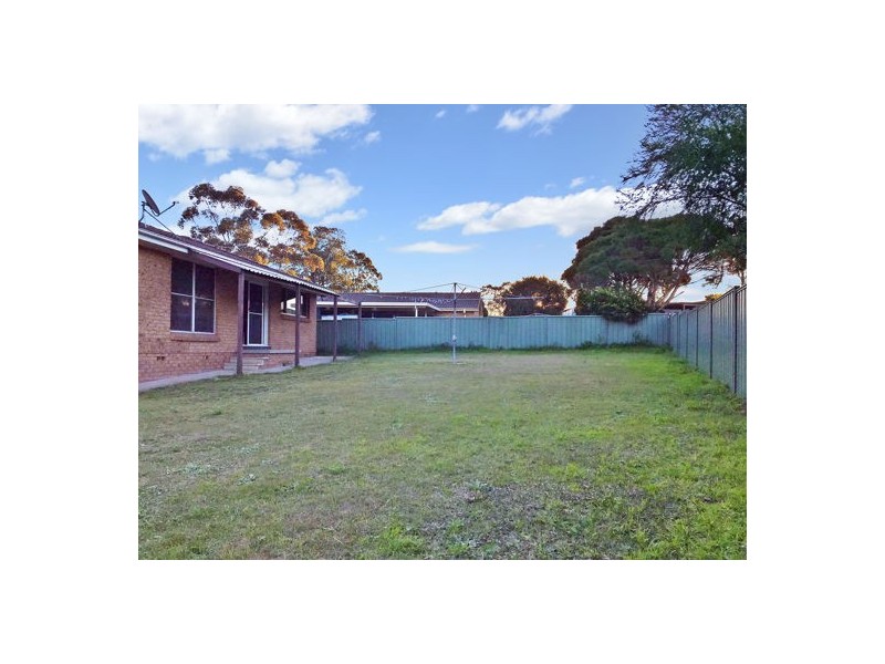 19 Simpson Terrace, Singleton NSW 2330