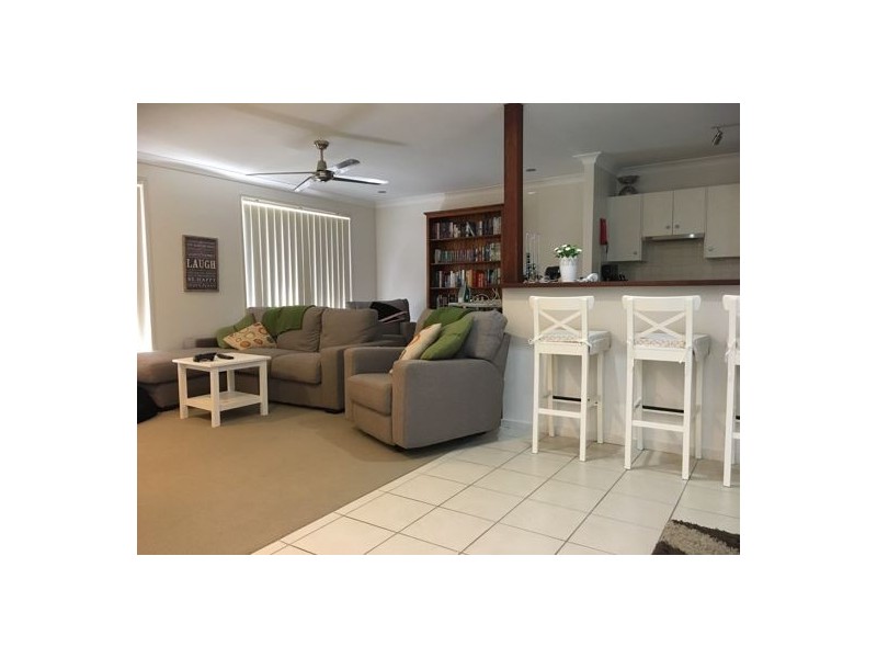 4 Clarke Close, Singleton NSW 2330