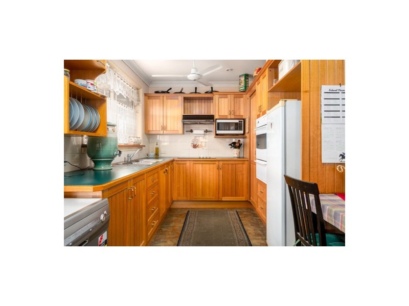 54 Robinson Way, Singleton NSW 2330