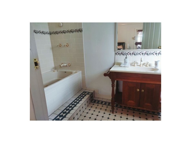 33-35 Raworth Street, Singleton NSW 2330