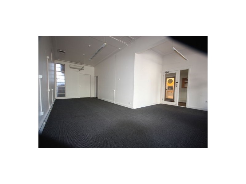 1/106 John Street, Singleton NSW 2330