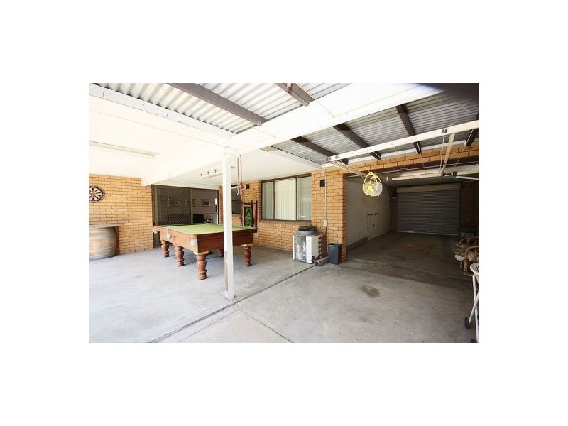 1 Deans Avenue, Singleton NSW 2330