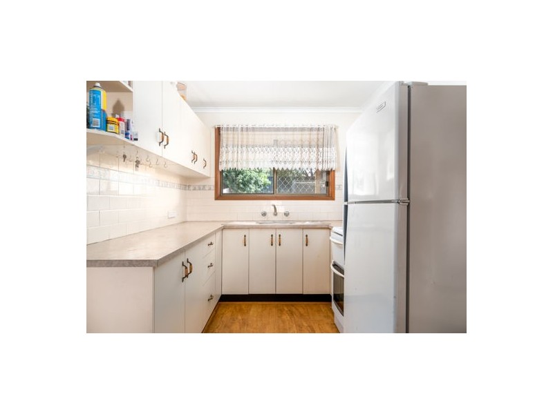 8 Button Close, Singleton NSW 2330