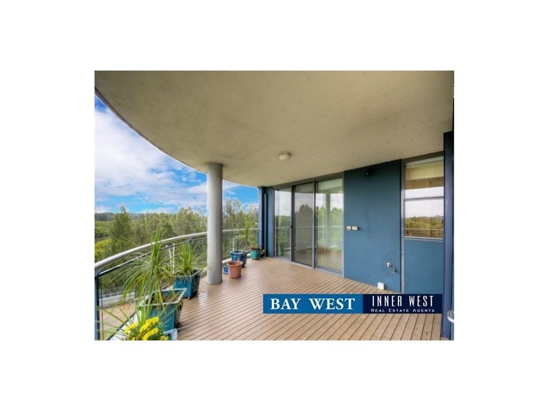 75/29 Bennelong Parkway, Wentworth Point NSW 2127