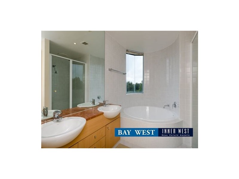 75/29 Bennelong Parkway, Wentworth Point NSW 2127