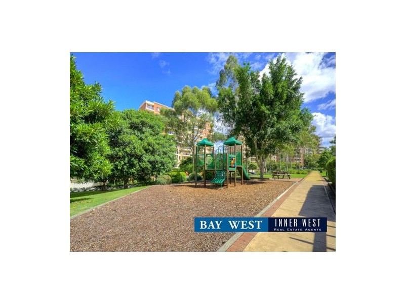 4/13 Thorpe Ave, Liberty Grove NSW 2138