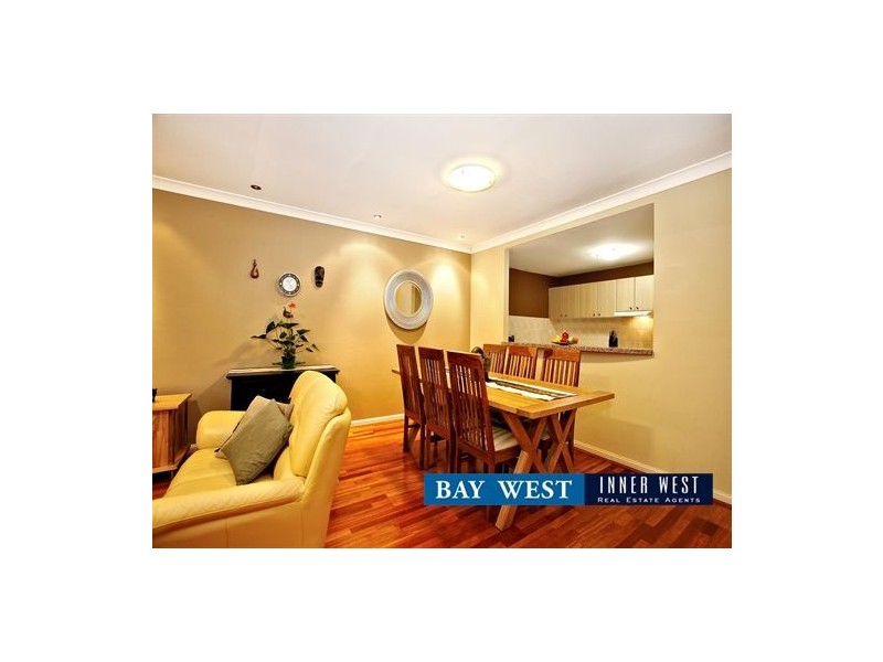 9/2 Wentworth Drive, Liberty Grove NSW 2138