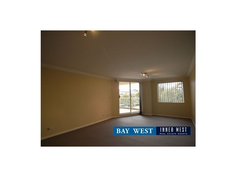 301/8 Wentworth Drive, Liberty Grove NSW 2138