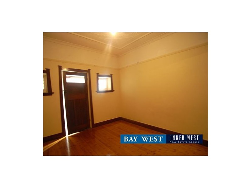 4 Kanoona Avenue, Homebush NSW 2140