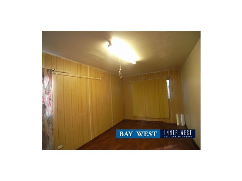 4 Kanoona Avenue, Homebush NSW 2140