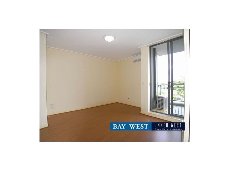 39/27 Bennelong Parkway, Wentworth Point NSW 2127