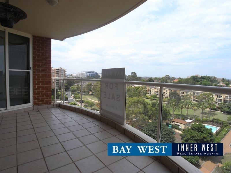 801/4 Wentworth Drive, Liberty Grove NSW 2138