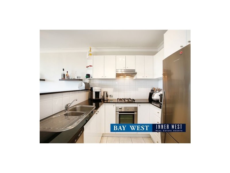 801/4 Wentworth Drive, Liberty Grove NSW 2138