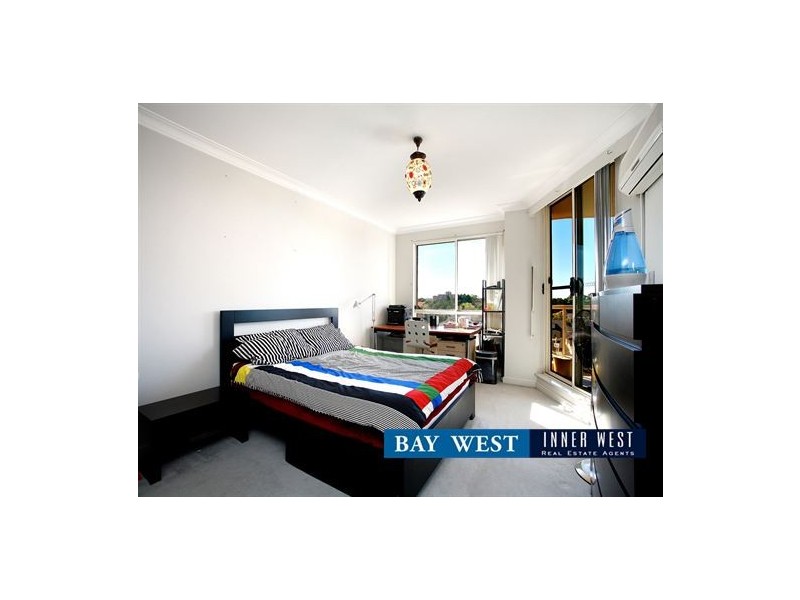 801/4 Wentworth Drive, Liberty Grove NSW 2138