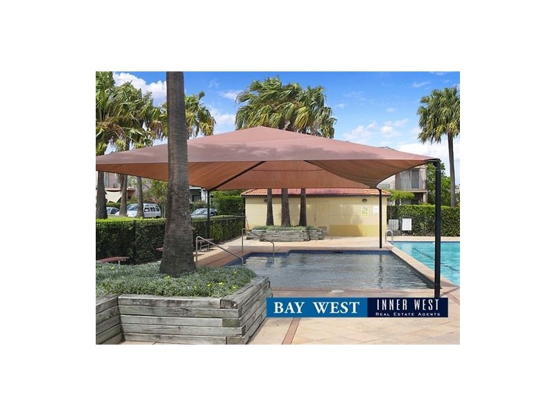 801/4 Wentworth Drive, Liberty Grove NSW 2138