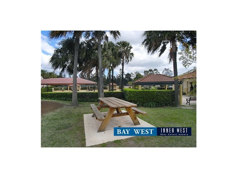 801/4 Wentworth Drive, Liberty Grove NSW 2138