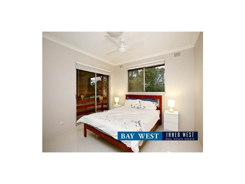 1/30 Llewellyn Street, Rhodes NSW 2138