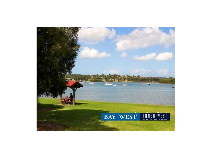 1/30 Llewellyn Street, Rhodes NSW 2138