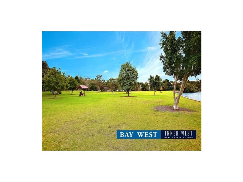 1/30 Llewellyn Street, Rhodes NSW 2138