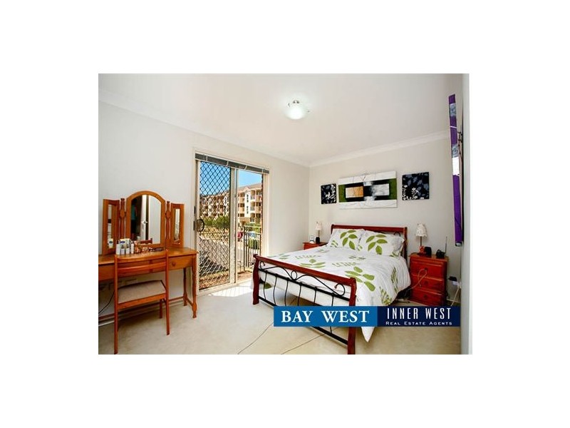 16 Thorpe Avenue, Liberty Grove NSW 2138