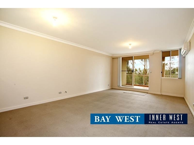 407-/4 Wentworth Drive, Liberty Grove NSW 2138