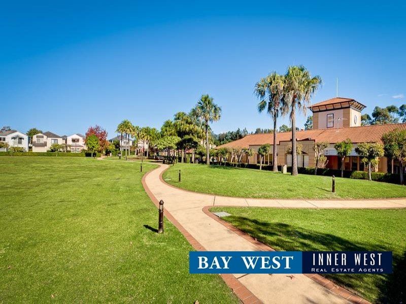 407-/4 Wentworth Drive, Liberty Grove NSW 2138