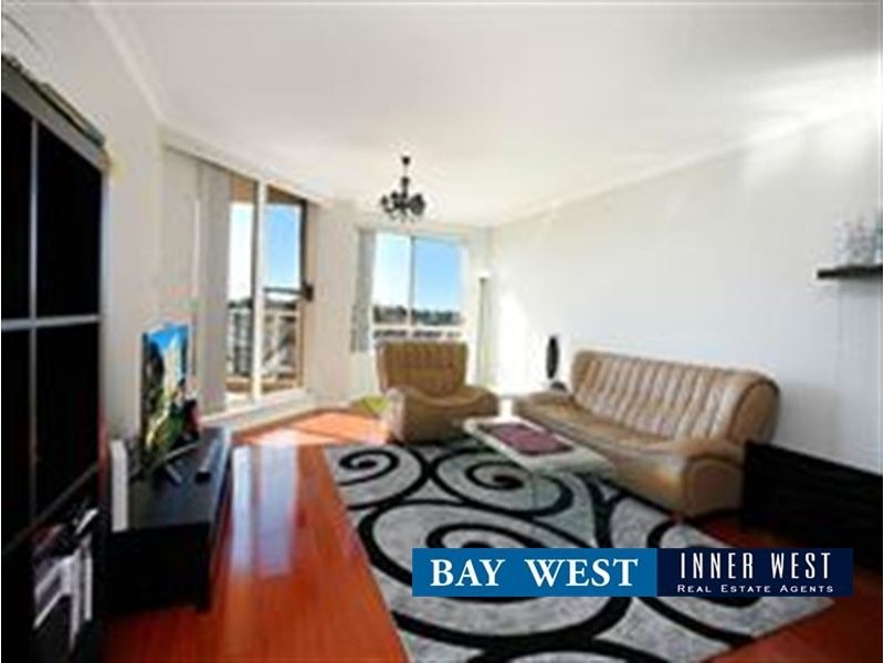 801/4 Wentworth Drive, Liberty Grove NSW 2138